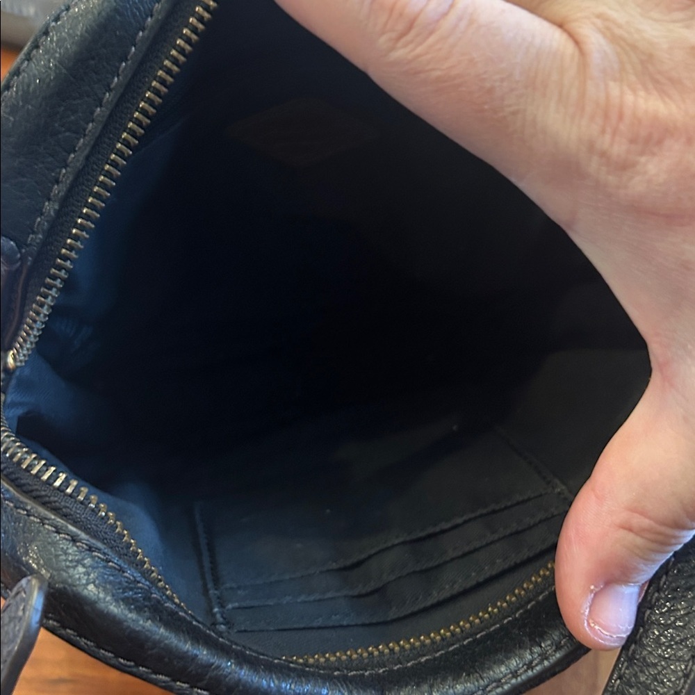 Fossil Camera Gemma Black Leather Cross Body Bag - Picture 5 of 7
